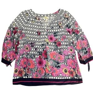 Fig & Flower Floral 3/4 Sleeve Blouse PXL